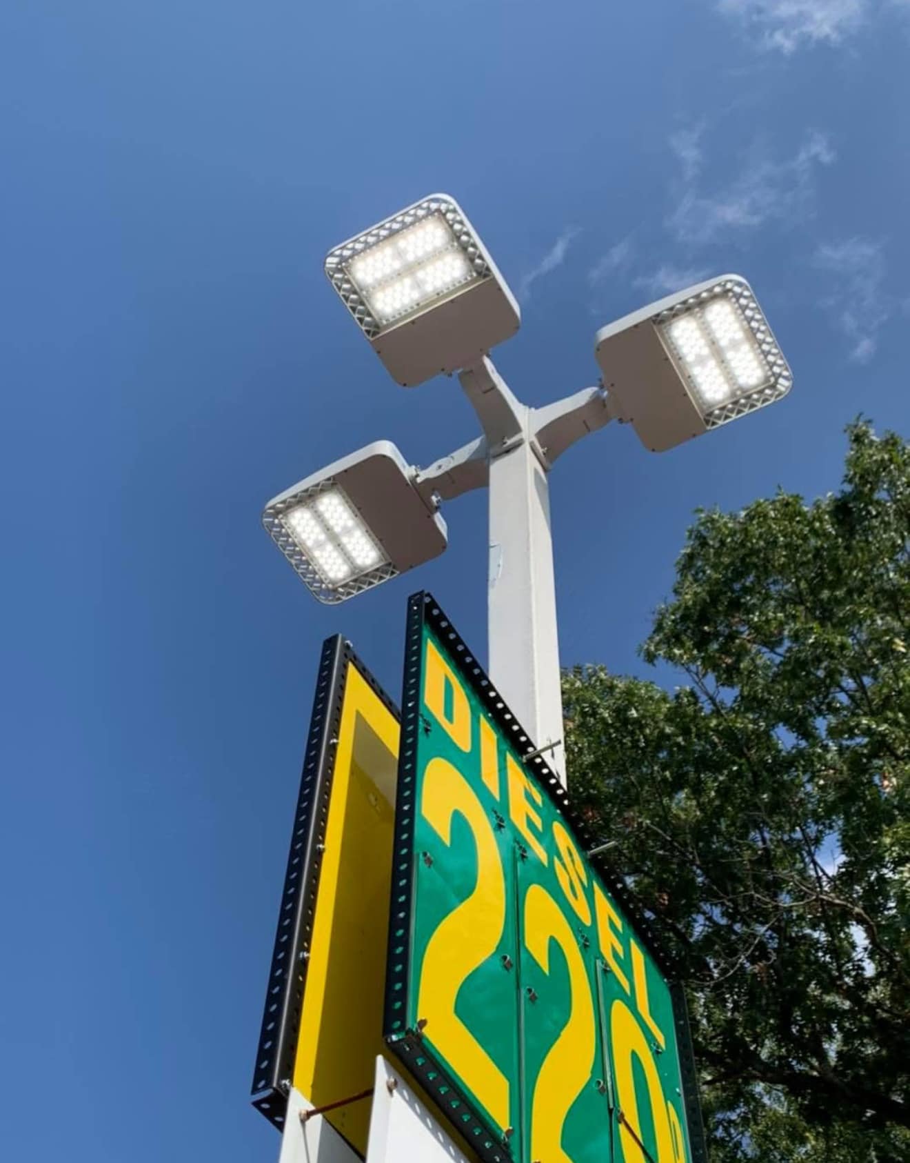 Professional Building, Parking Lot & Sign Lighting Services You Can Count On